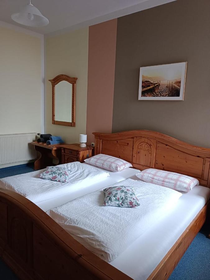 Garni Hotel Post Weißenstadt Εξωτερικό φωτογραφία