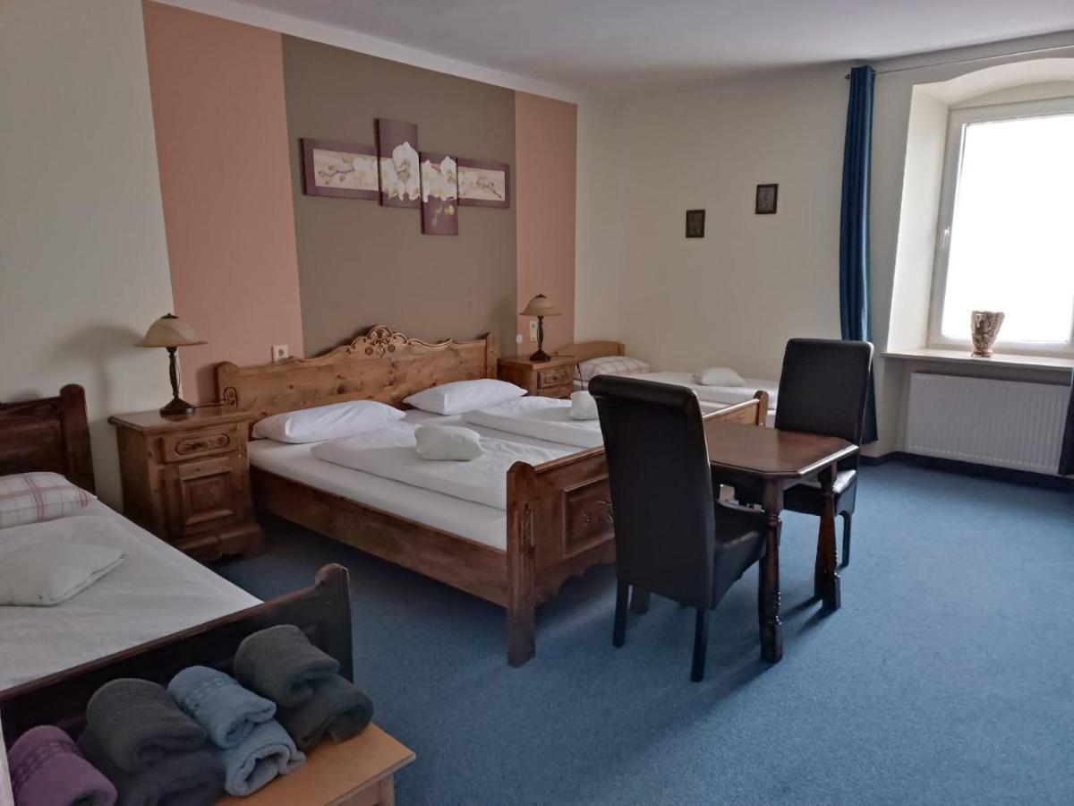 Garni Hotel Post Weißenstadt Εξωτερικό φωτογραφία