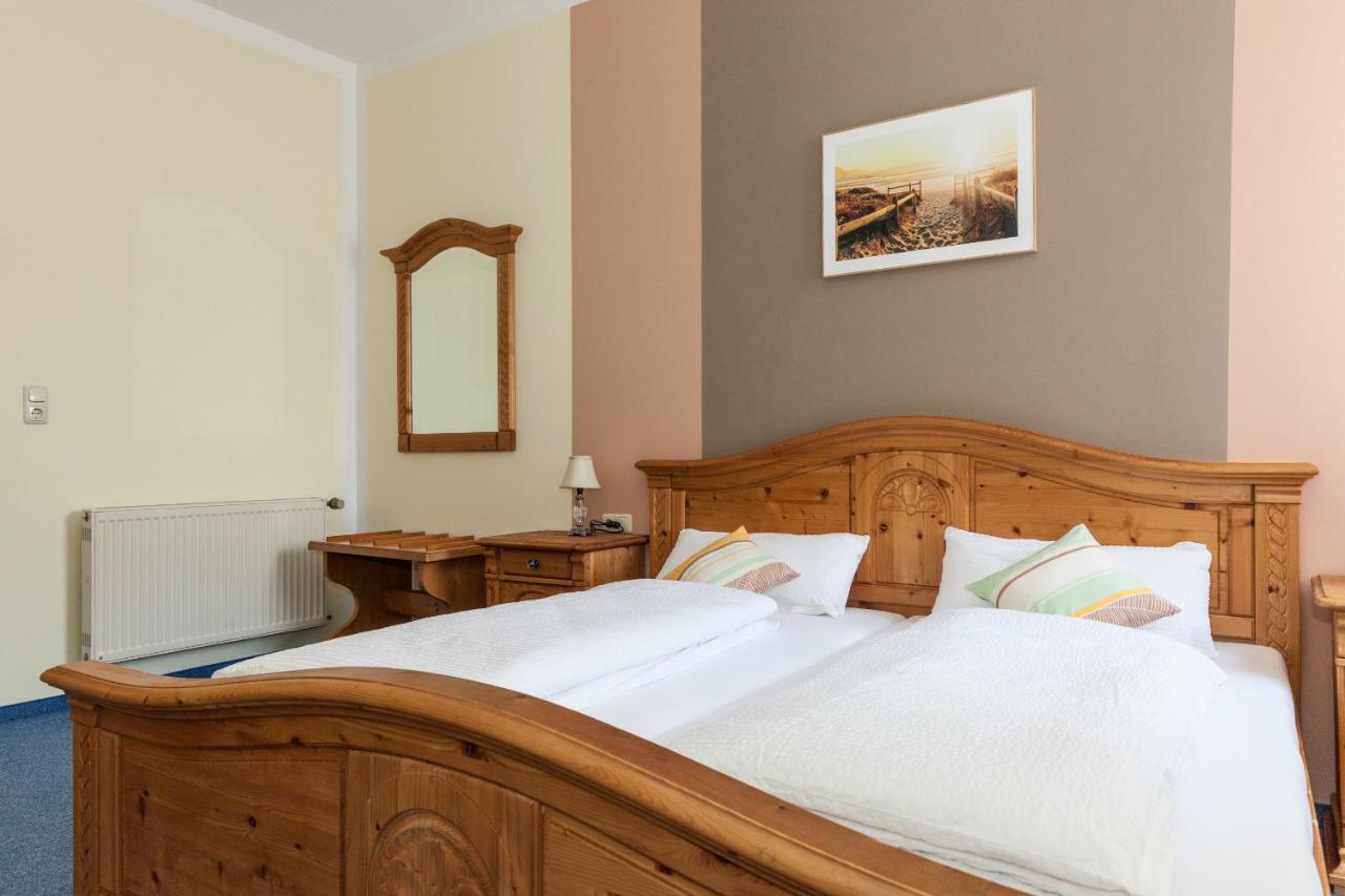 Garni Hotel Post Weißenstadt Εξωτερικό φωτογραφία